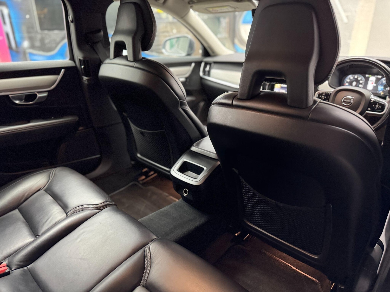 Used Volvo S90 2017 for sale - 77611668: Photo 32