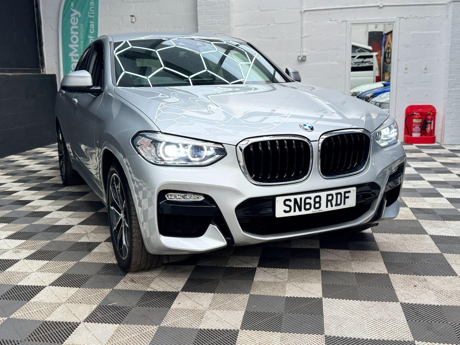 Used BMW X4 for sale - 77611412: Photo 10
