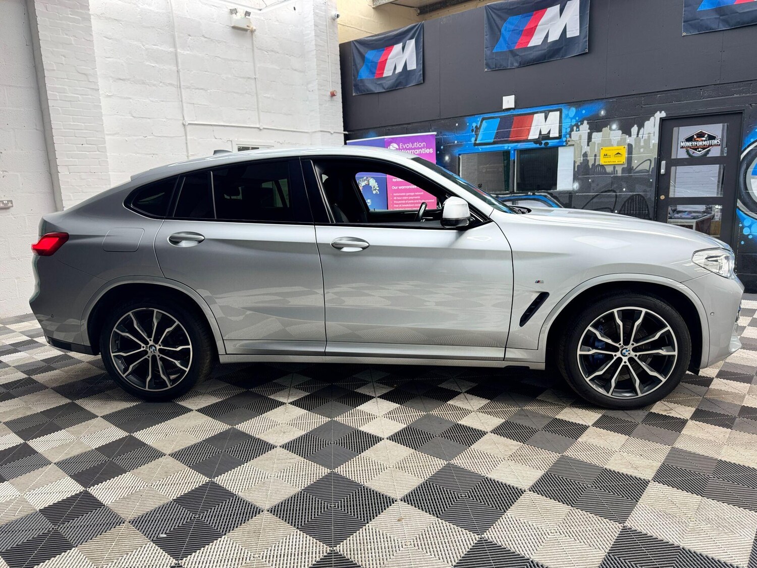 Used BMW X4 for sale - 77611412: Photo 18