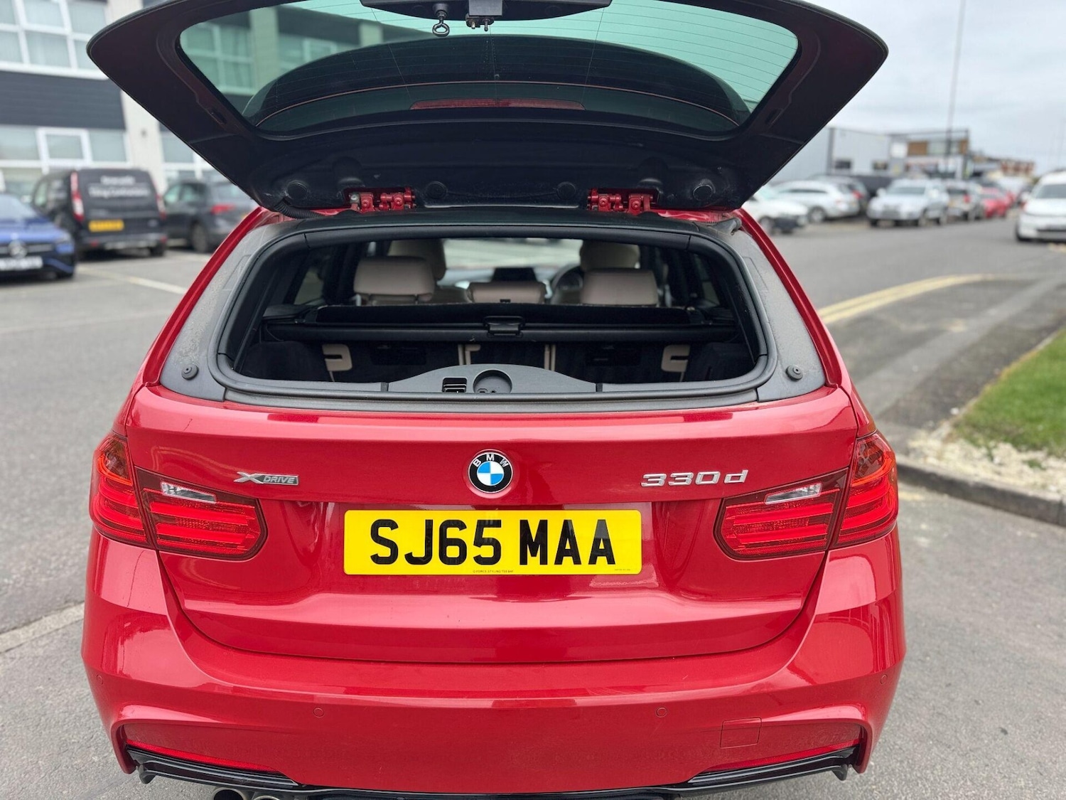 Used BMW 3 Series 2015 for sale - 77952100: Photo 28