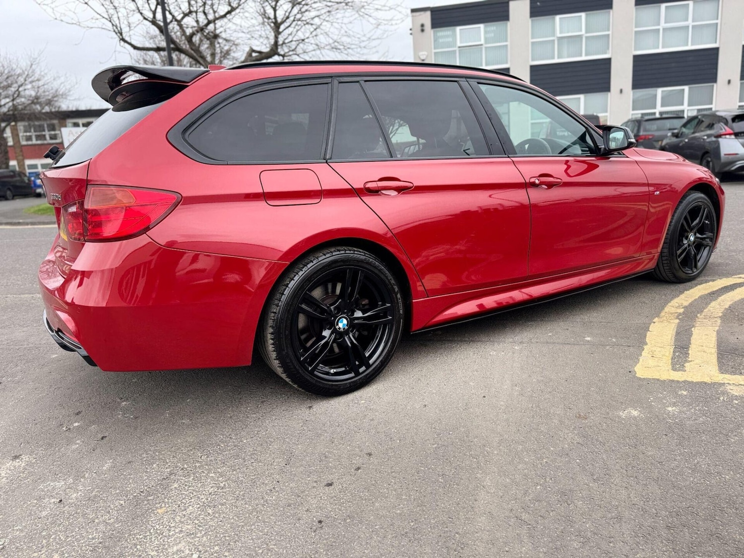 Used BMW 3 Series 2015 for sale - 77952100: Photo 29