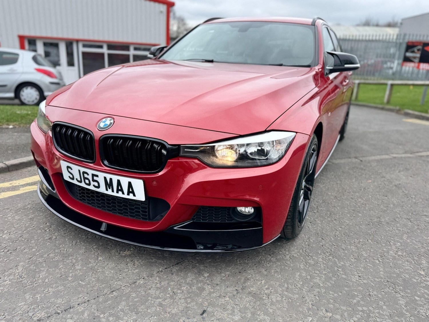 Used BMW 3 Series 2015 for sale - 77952100: Photo 3