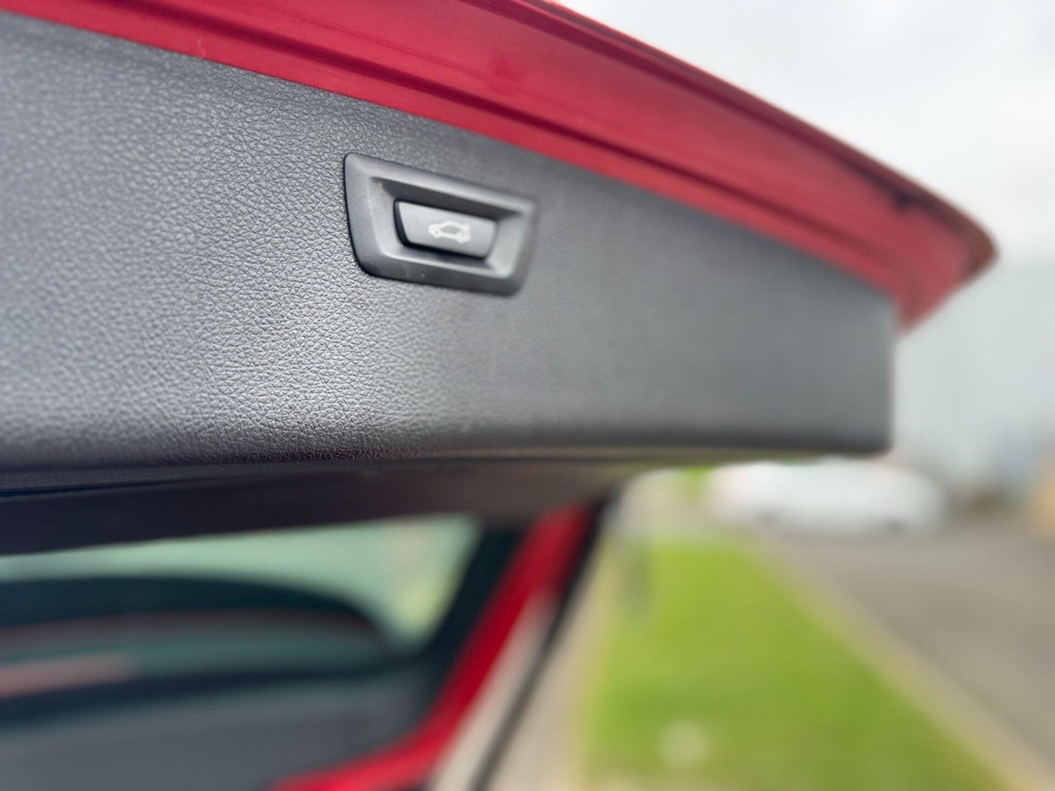 Used BMW 3 Series 2015 for sale - 77952100: Photo 40