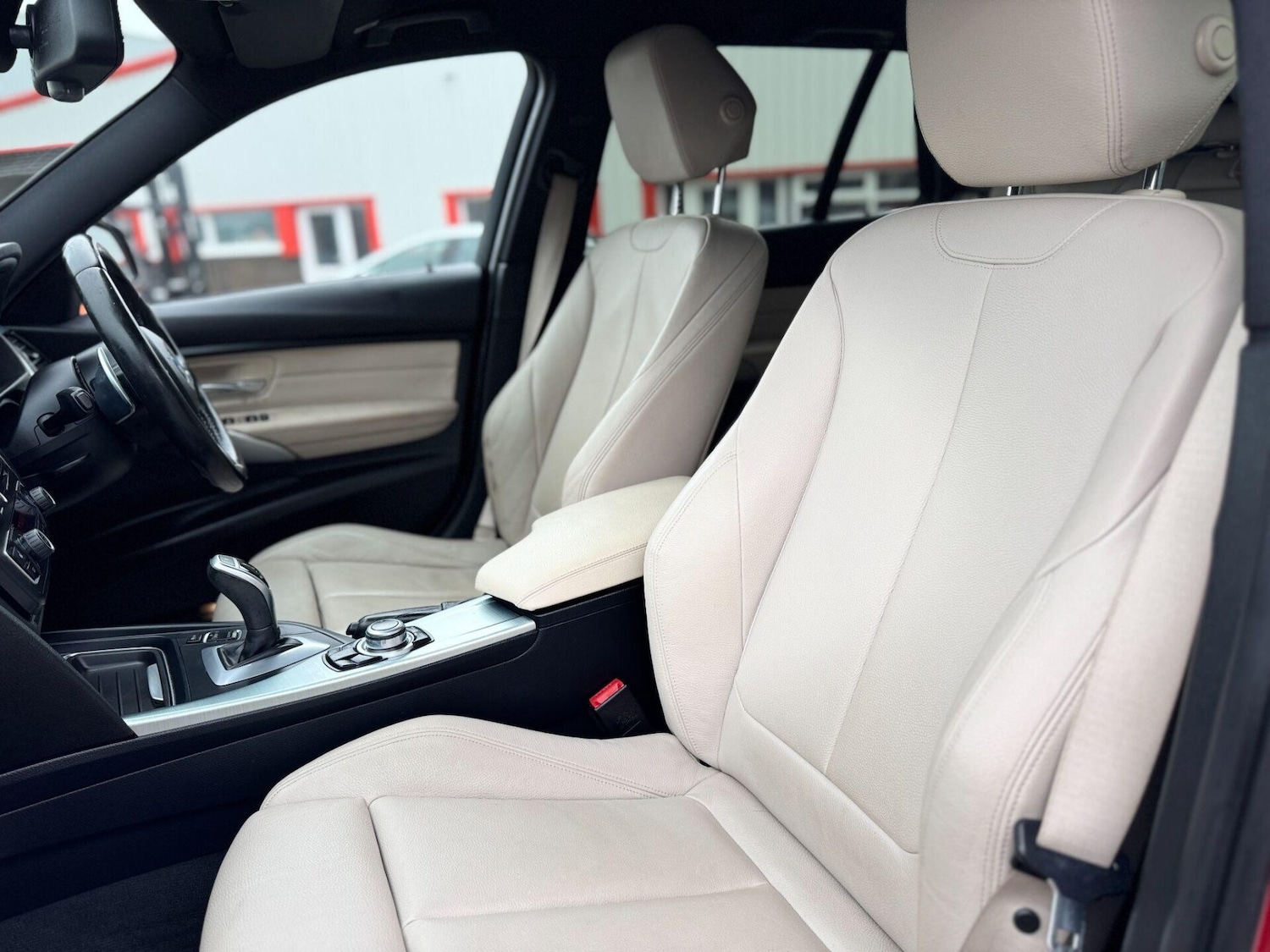 Used BMW 3 Series 2015 for sale - 77952100: Photo 48