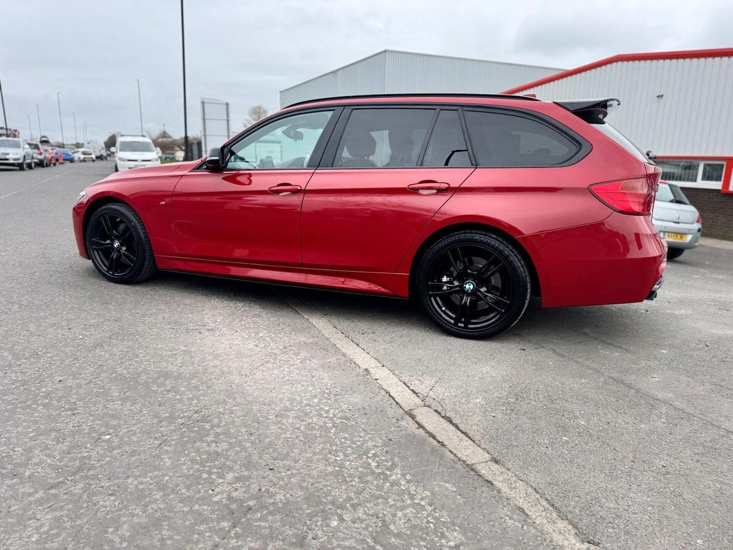 Used BMW 3 Series 2015 for sale - 77952100: Photo 50