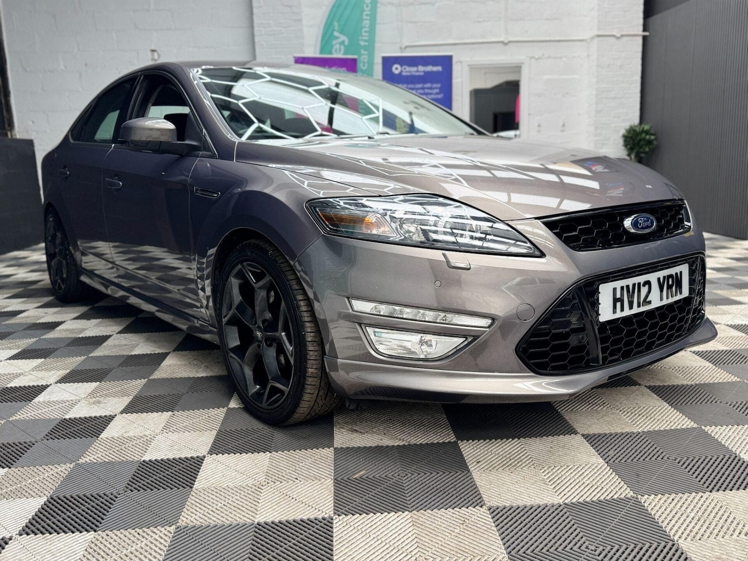 Used Ford Mondeo 2012 for sale - 77878046: Photo 2