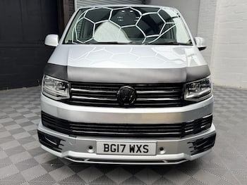 Used Volkswagen Caravelle 2017 for sale - 79674579: Photo