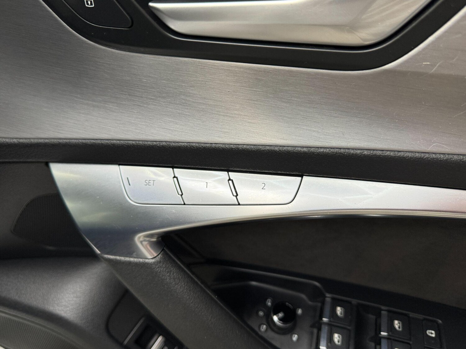 Used Audi A6 Saloon for sale - 77768160: Photo 31