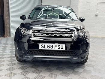 Used Land Rover Discovery Sport 2018 for sale - 78655881: Photo