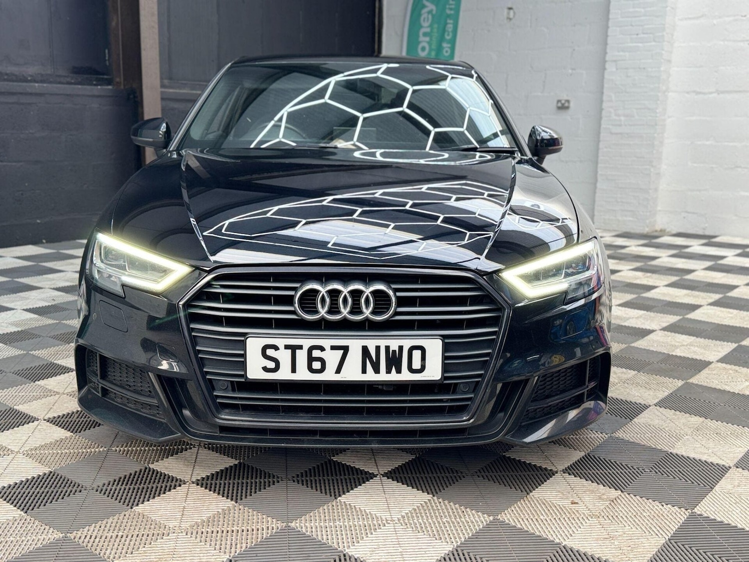 Used Audi A3 2017 for sale - 77878021: Photo 3