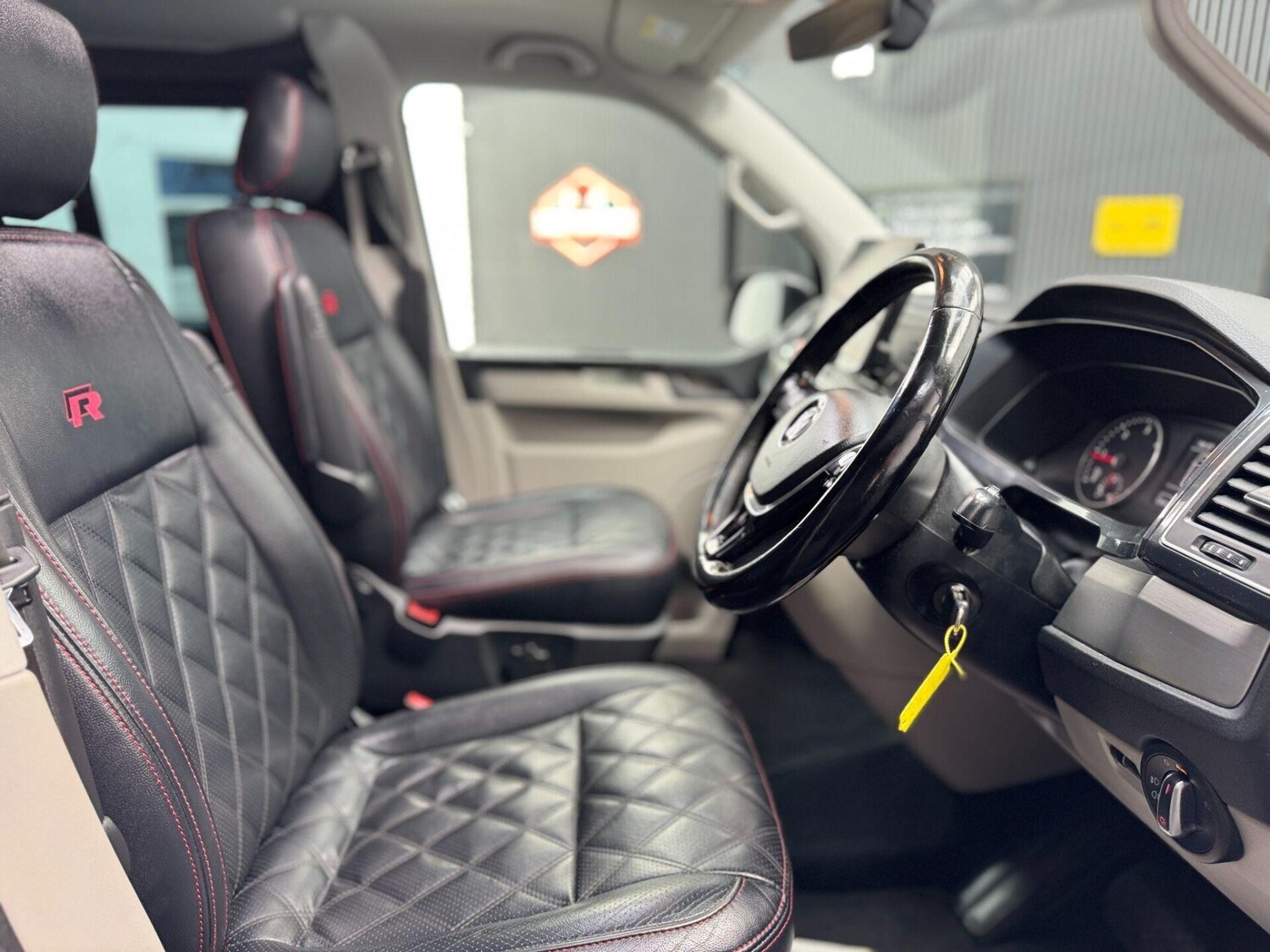 Used Volkswagen Transporter 2019 for sale - 78111885: Photo 26