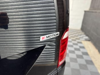 Used Volkswagen Transporter 2019 for sale - 78111885: Photo