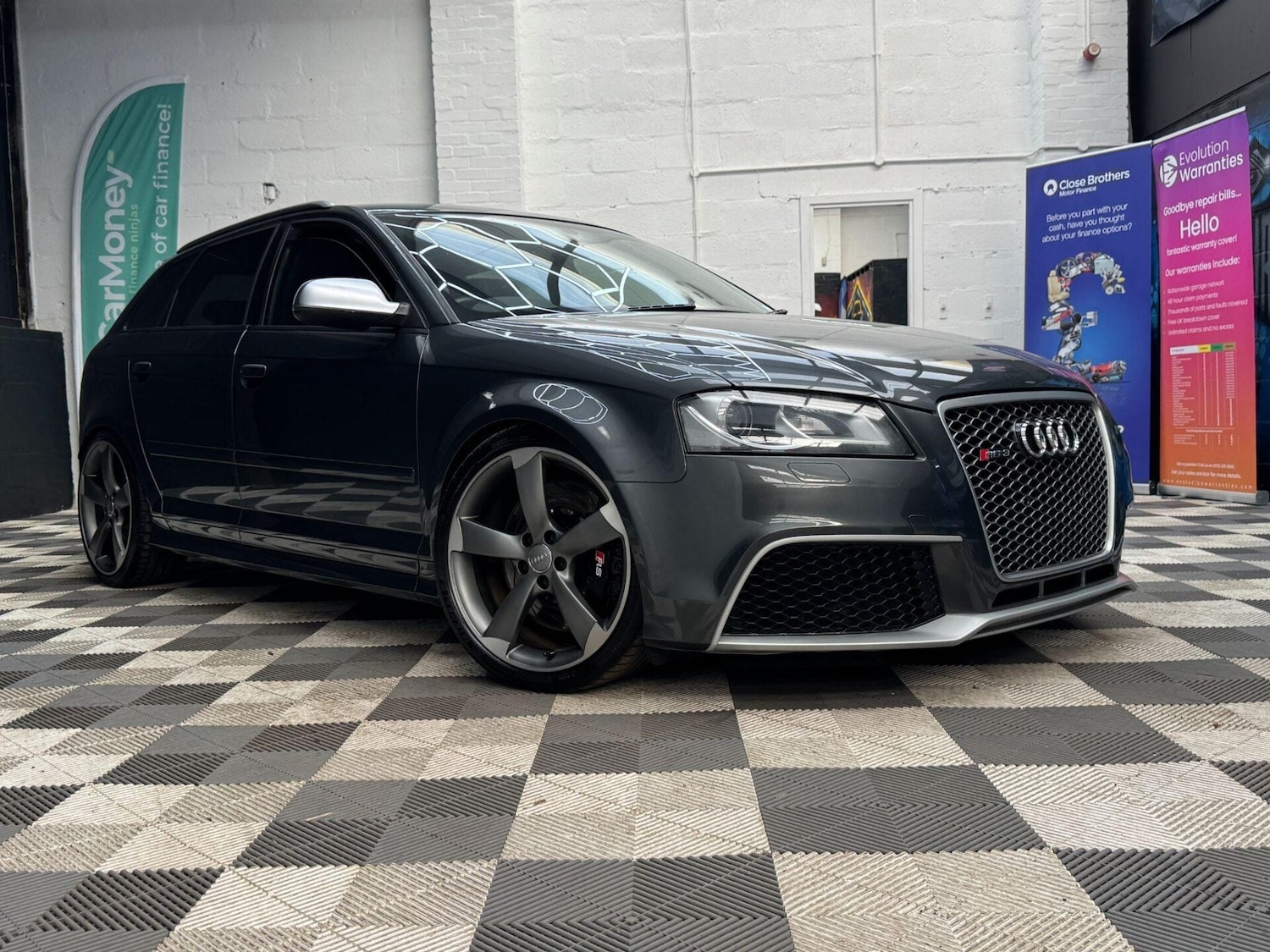 Used Audi RS3 2011 for sale - 77878016: Photo 12