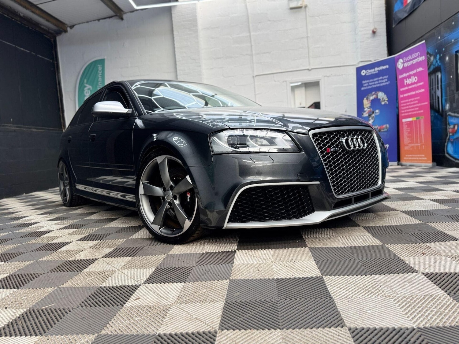 Used Audi RS3 2011 for sale - 77878016: Photo 15