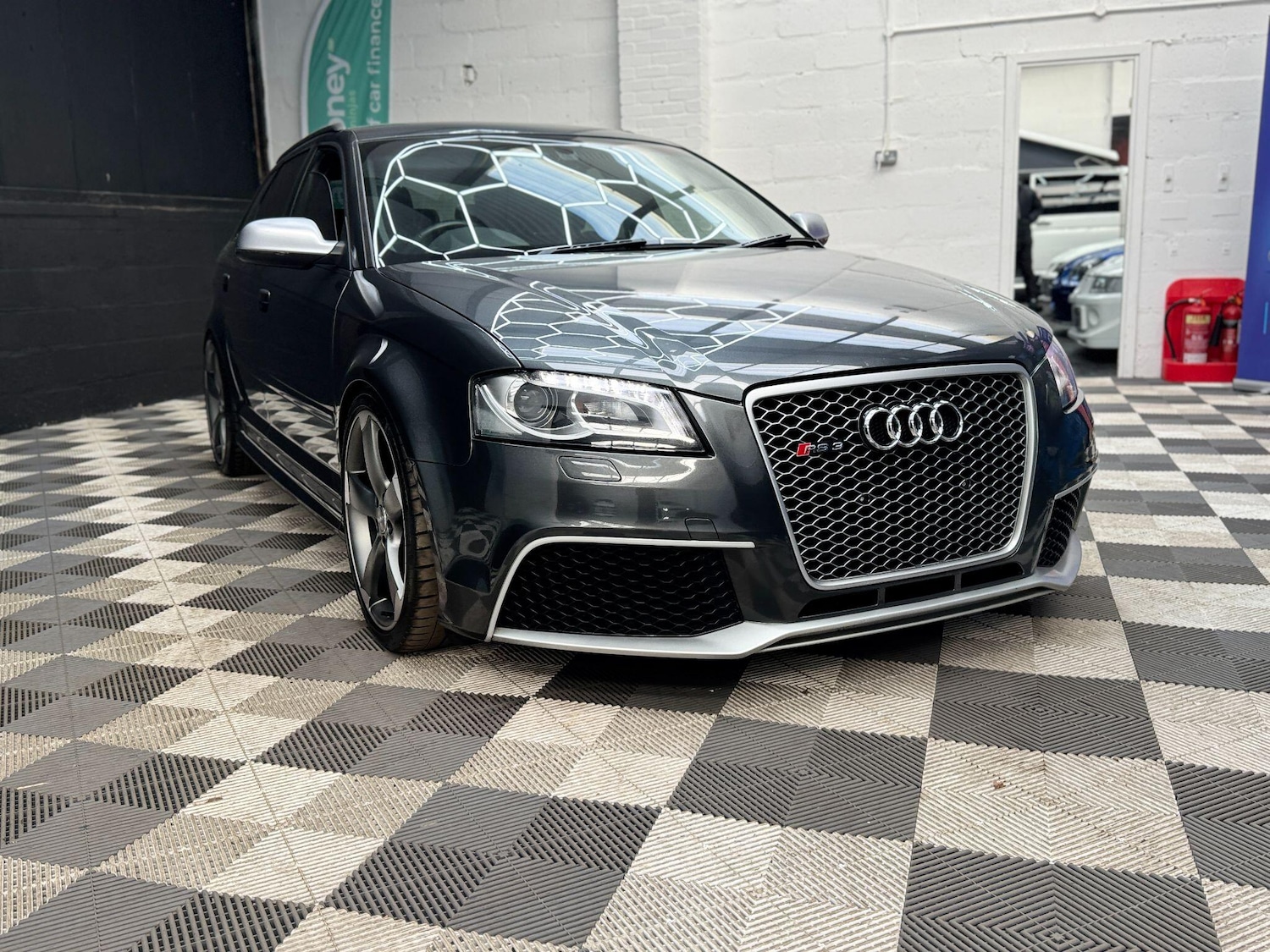 Used Audi RS3 2011 for sale - 77611637: Photo 10
