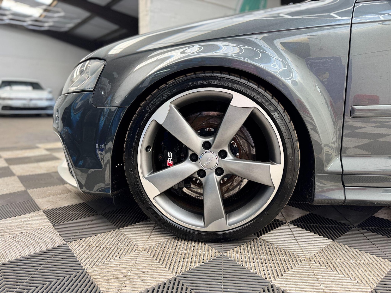 Used Audi RS3 2011 for sale - 77611637: Photo 32