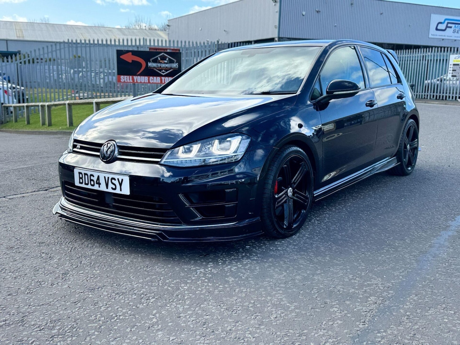 Used Volkswagen Golf 2014 for sale - 77902665: Photo 8