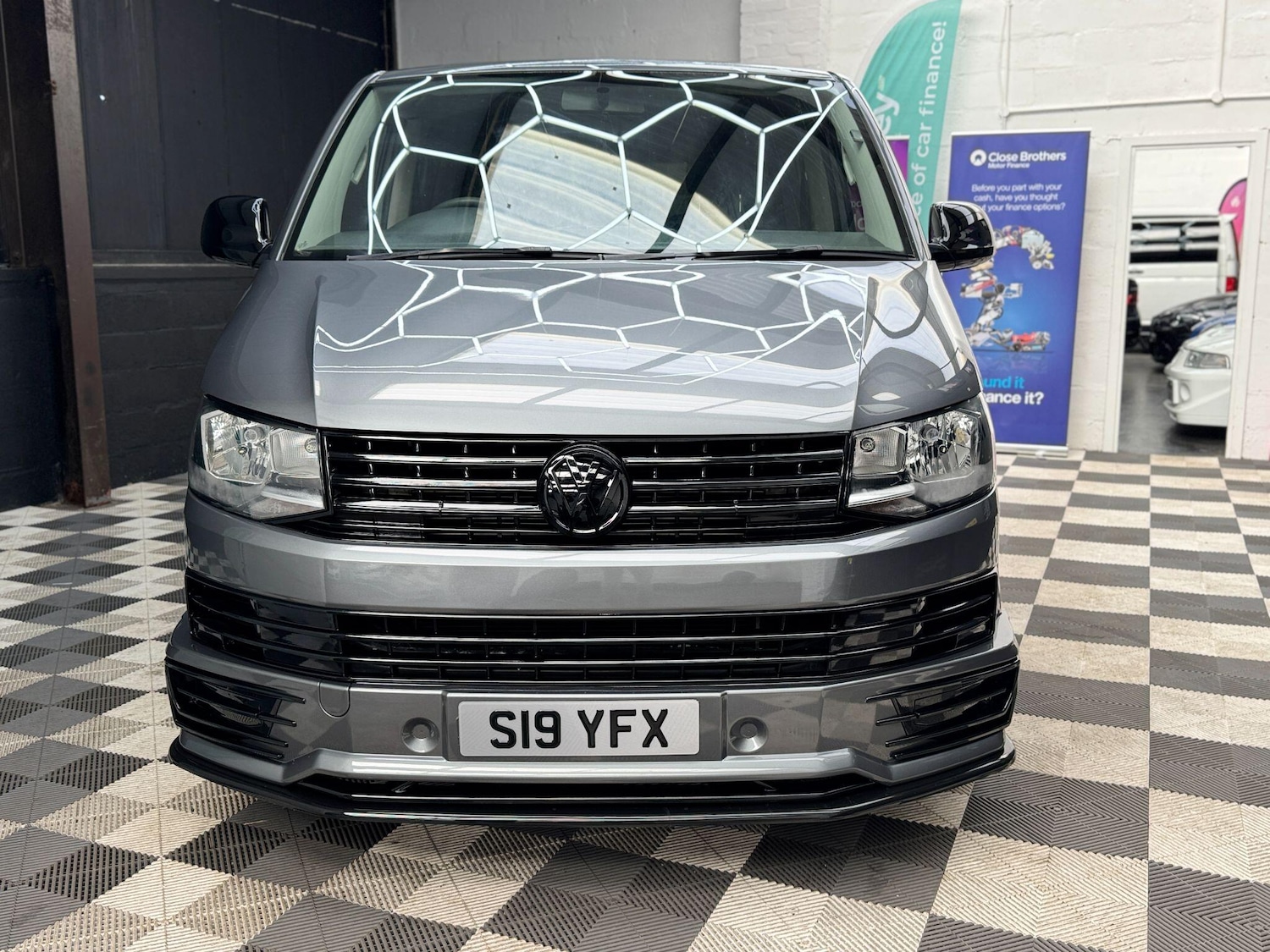 Used Volkswagen Transporter Shuttle for sale - 77807886: Photo 8