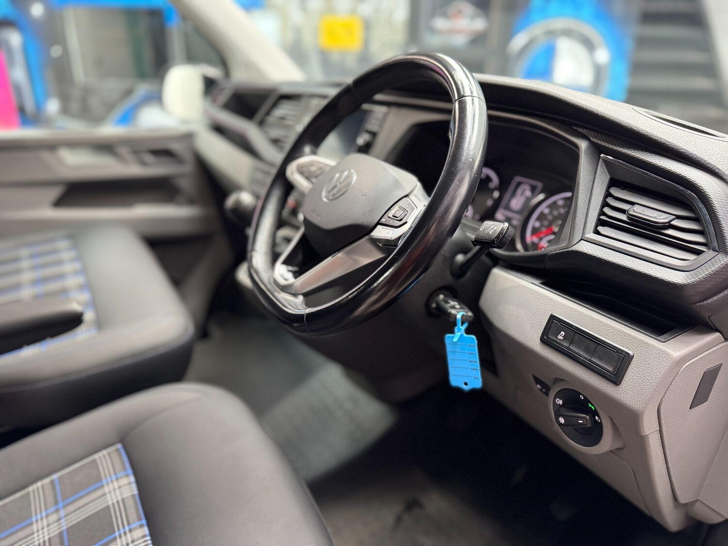 Used Volkswagen Transporter 2023 for sale - 77611628: Photo 17