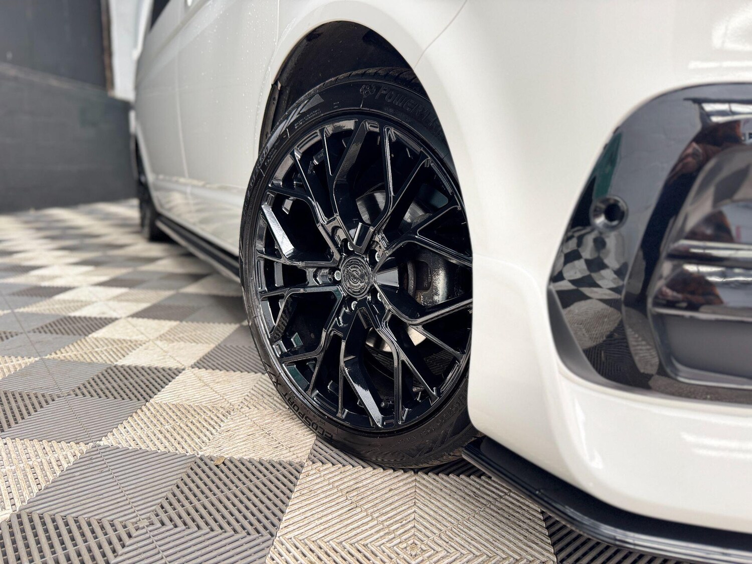 Used Volkswagen Transporter 2023 for sale - 77611628: Photo 24