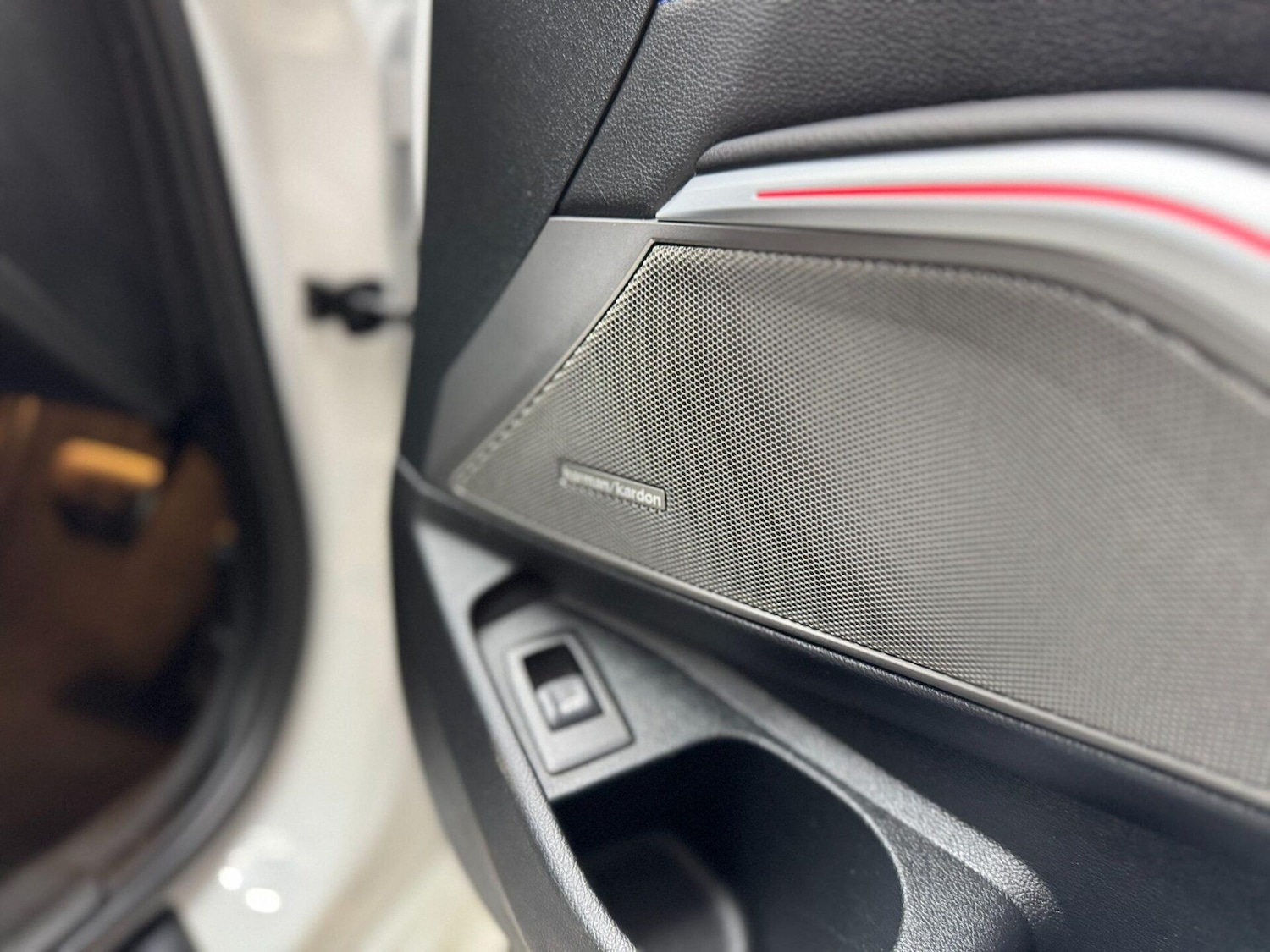 Used BMW 3 Series 2020 for sale - 77878023: Photo 25