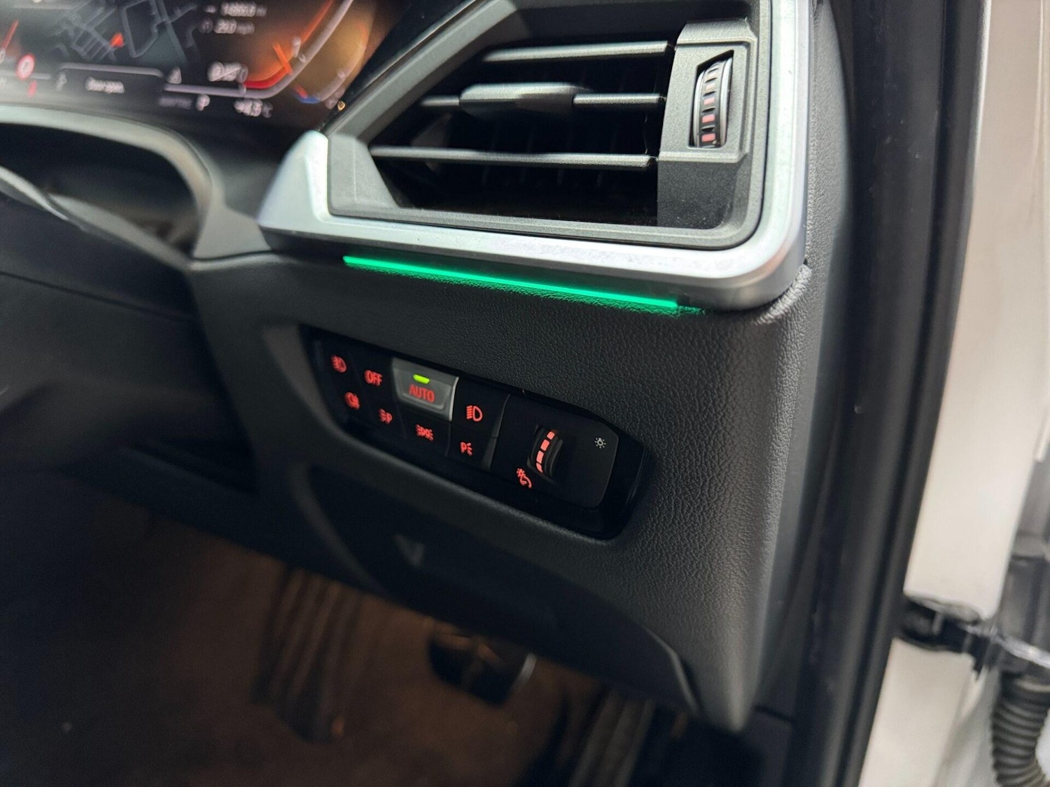 Used BMW 3 Series 2020 for sale - 77878023: Photo 27