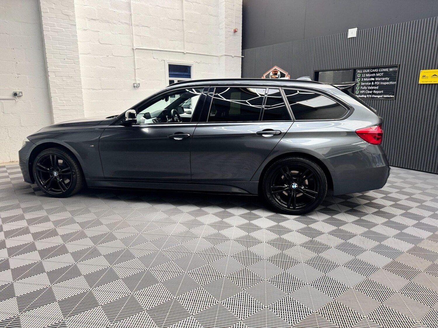 Used BMW 3 Series 2017 for sale - 78164611: Photo 17