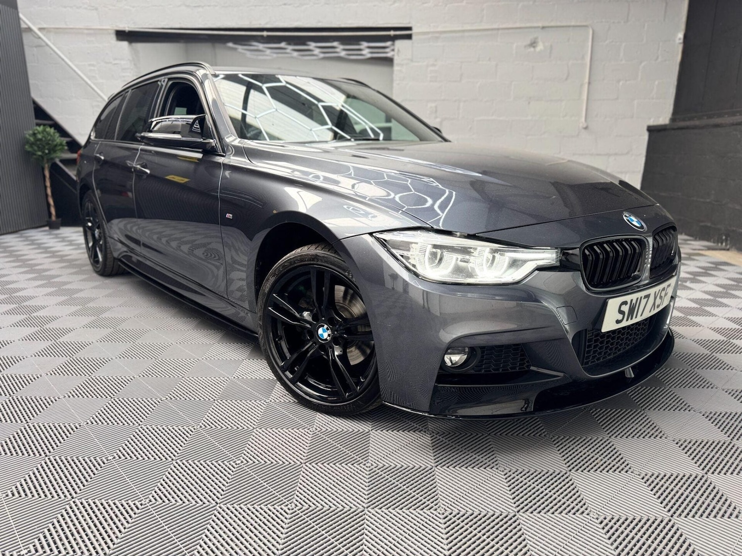 Used BMW 3 Series 2017 for sale - 78164611: Photo 6
