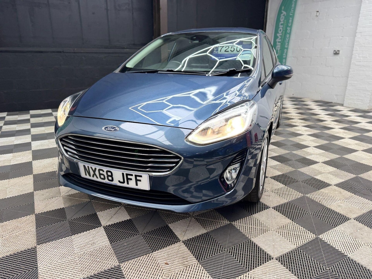 Used Ford Fiesta 2018 for sale - 77878039: Photo 4