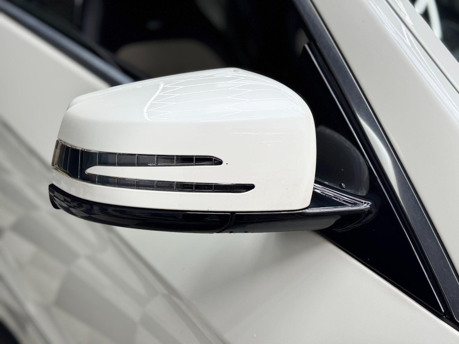 Used Mercedes-Benz E Class 2010 for sale - 77612395: Photo 31