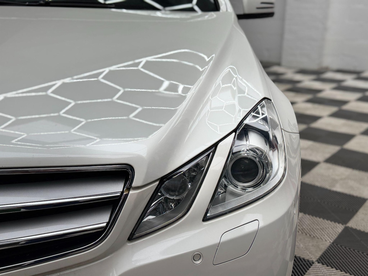 Used Mercedes-Benz E Class 2010 for sale - 77612395: Photo 37