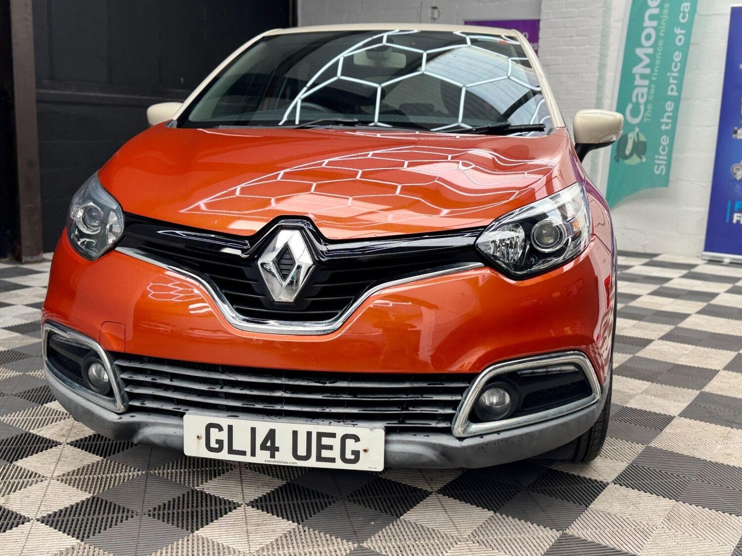 Used Renault Captur 2014 for sale - 77878055: Photo 15