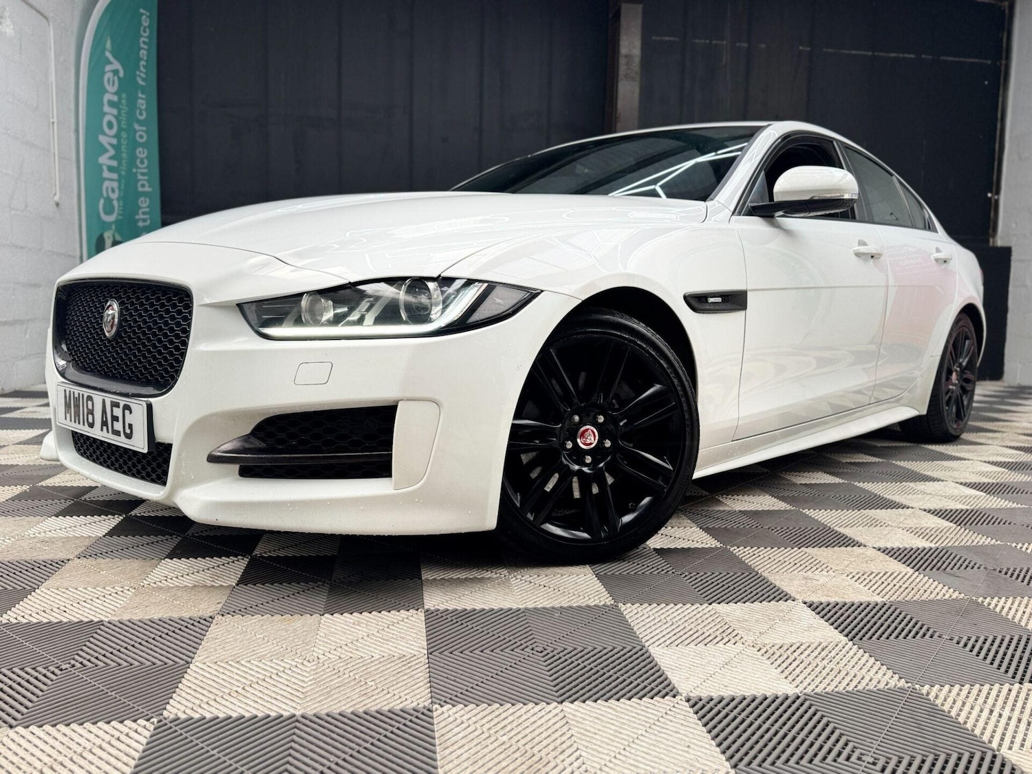 Used Jaguar XE 2018 for sale - 77878056: Photo 16