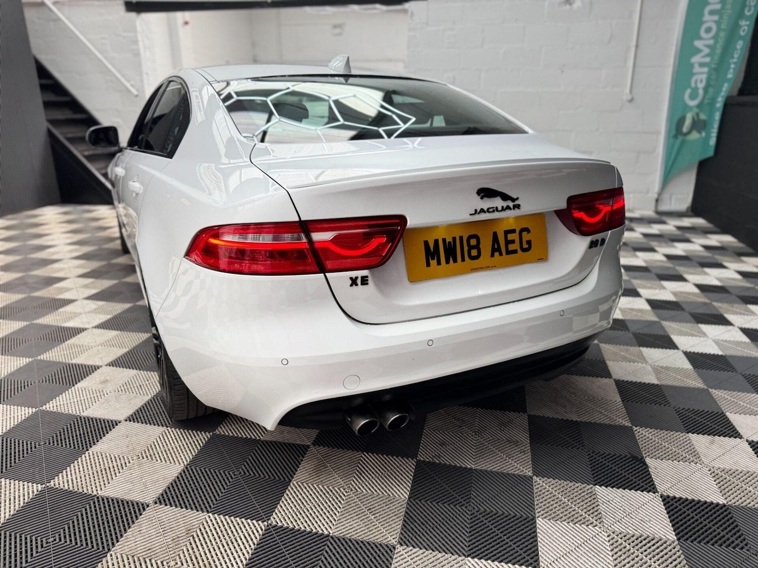 Used Jaguar XE 2018 for sale - 77878056: Photo 24