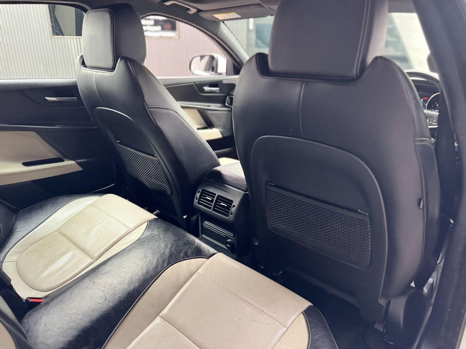 Used Jaguar XE 2018 for sale - 77878056: Photo 38