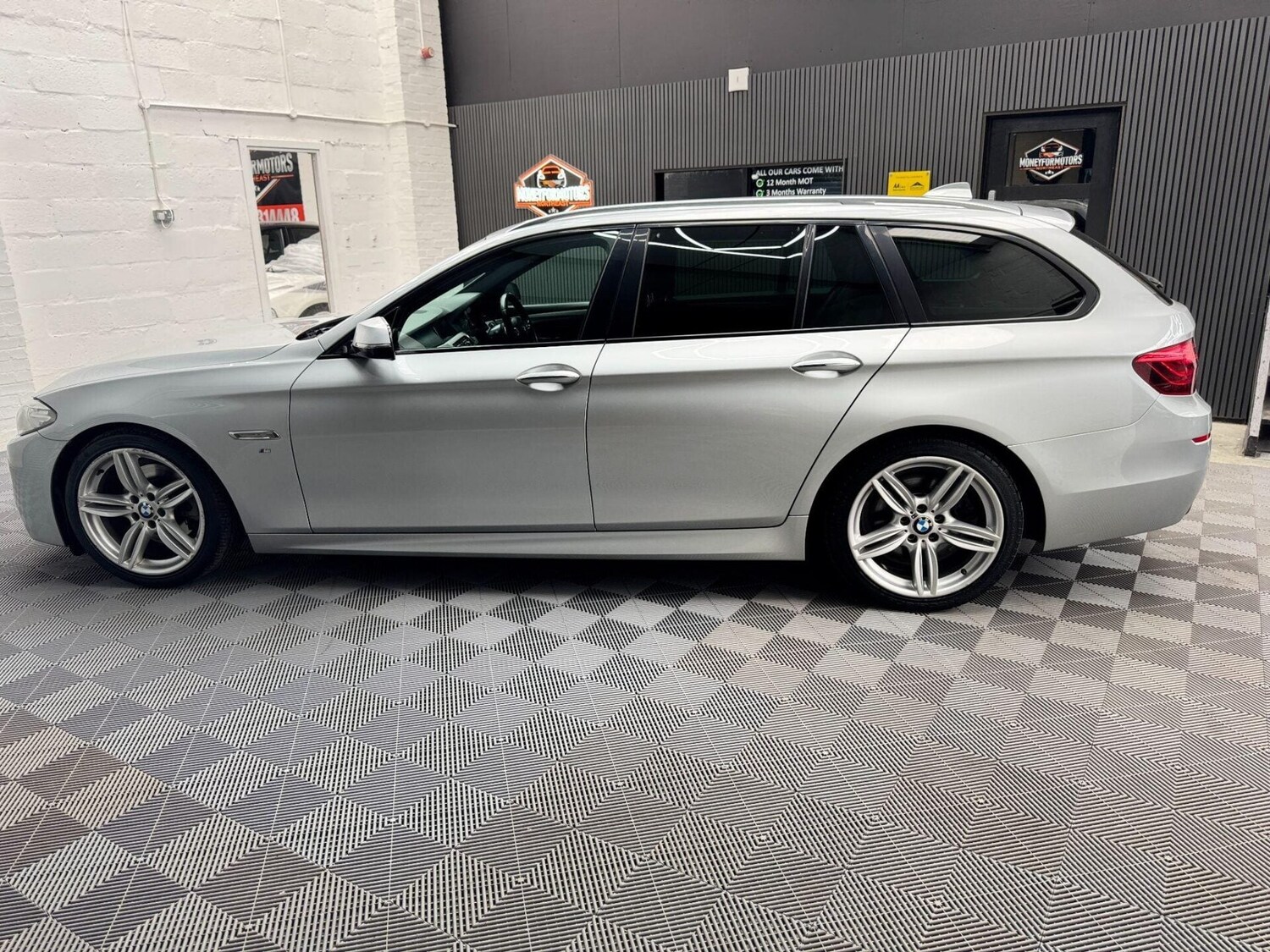 Used BMW 5 Series 2014 for sale - 78015932: Photo 15