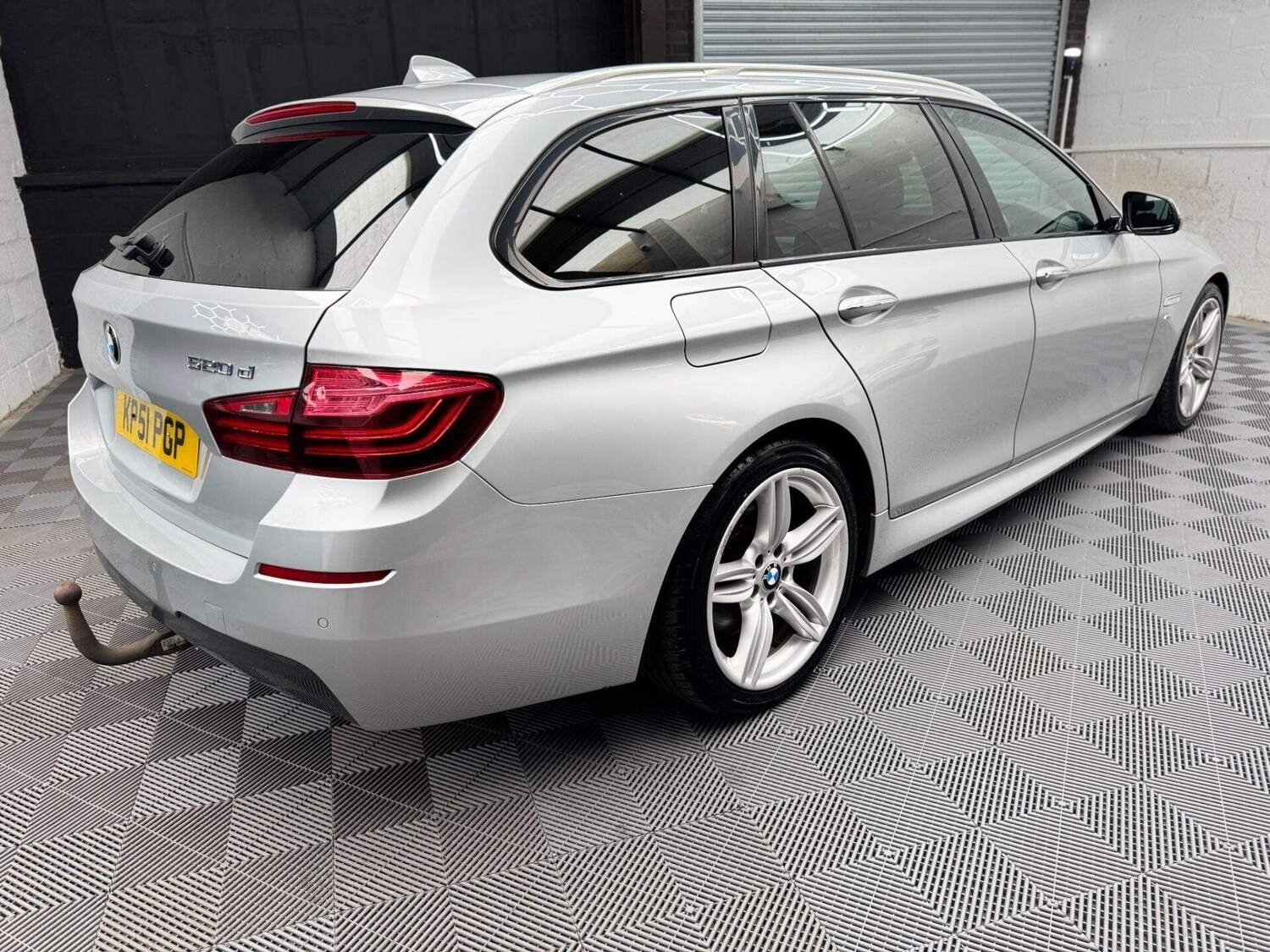 Used BMW 5 Series 2014 for sale - 78015932: Photo 24