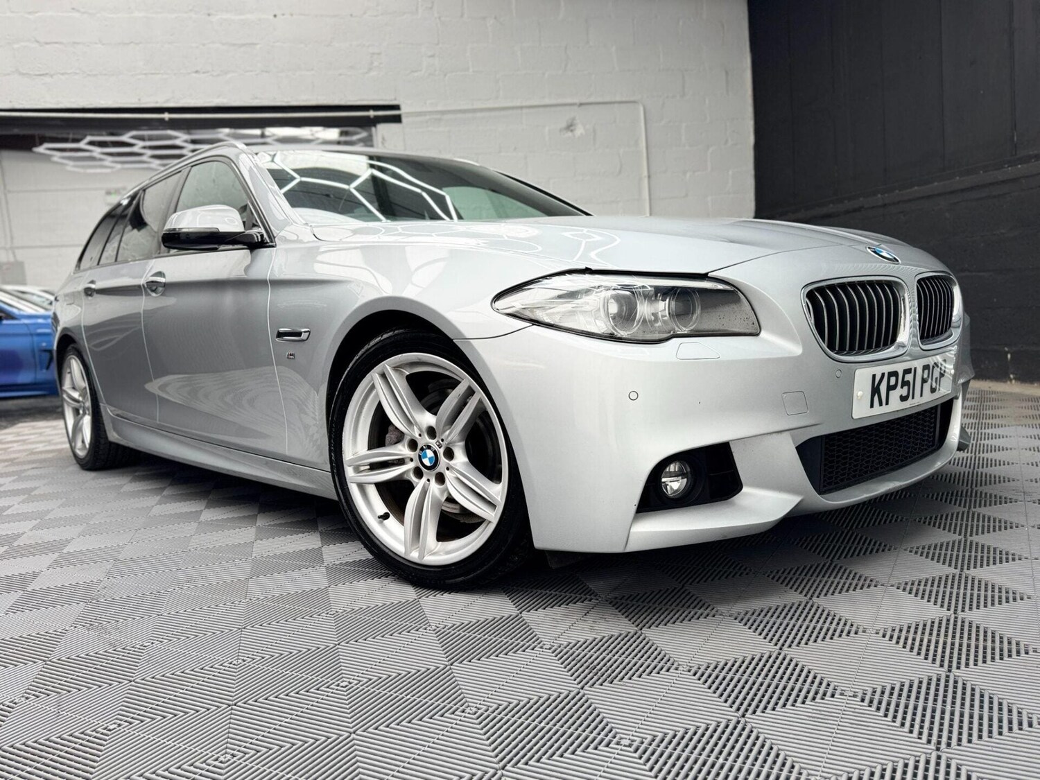 Used BMW 5 Series 2014 for sale - 78015932: Photo 41