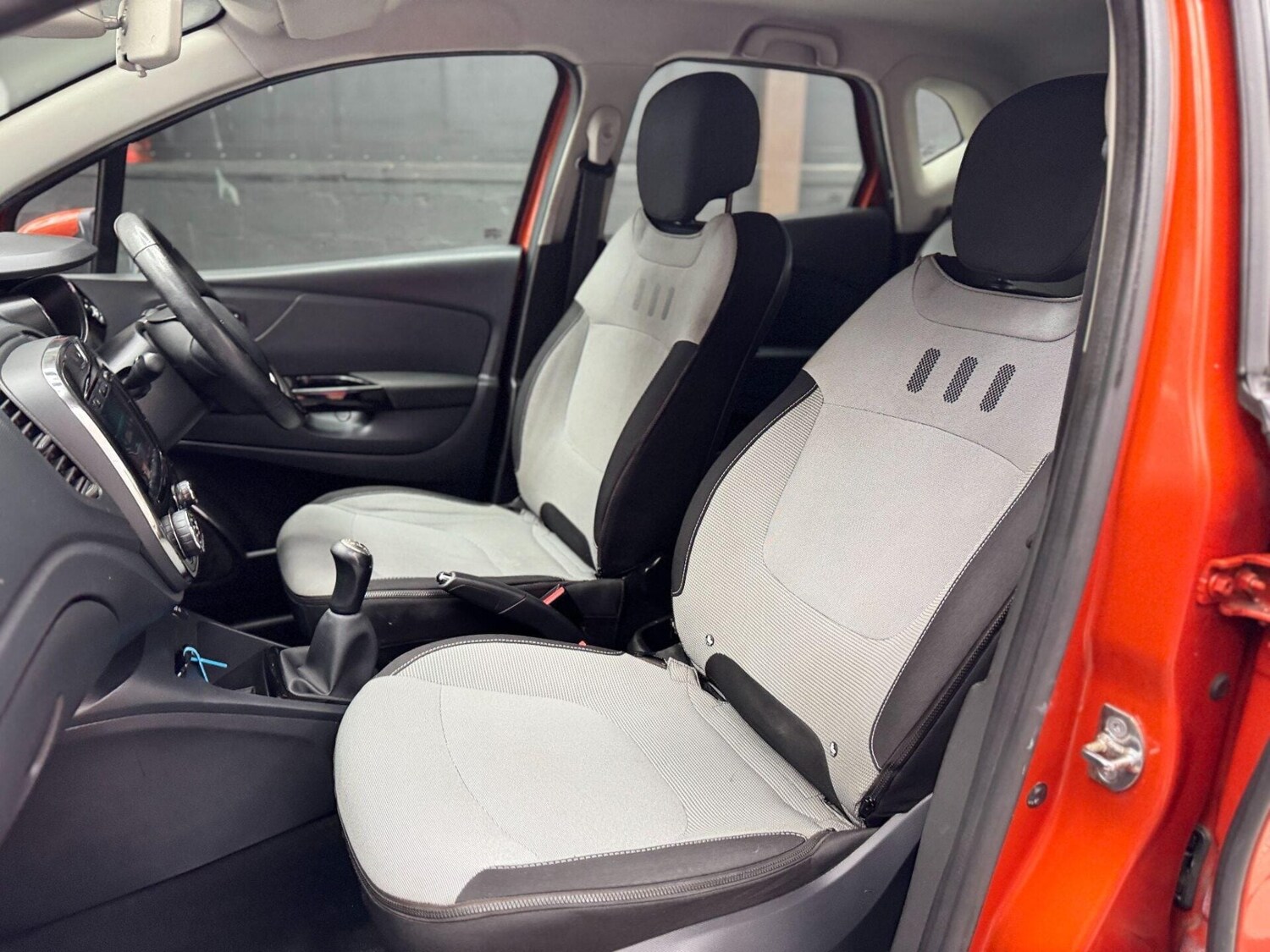 Used Renault Captur 2014 for sale - 77878028: Photo 40