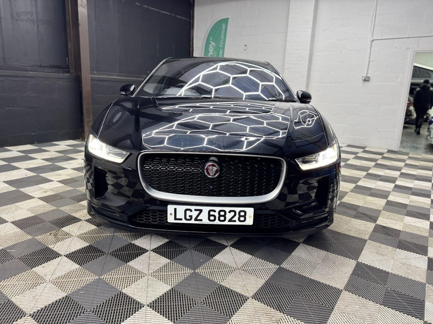 Used Jaguar I-Pace 2018 for sale - 77878013: Photo 2