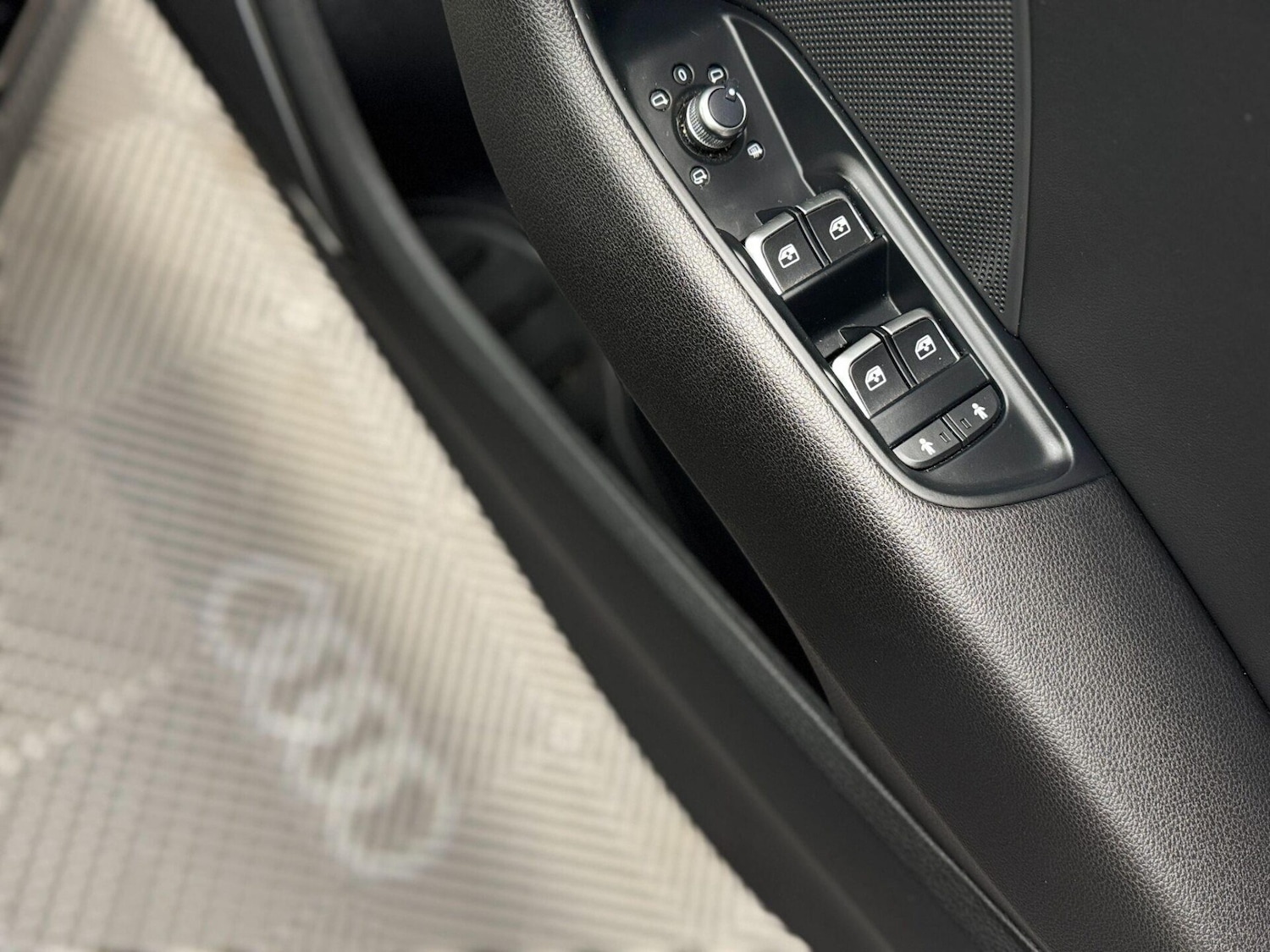 Used Audi S3 2017 for sale - 78095688: Photo 55