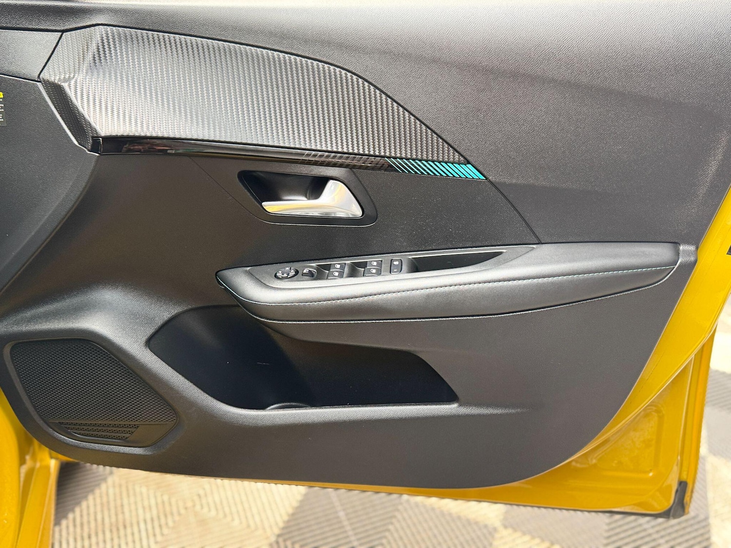 Used Peugeot 208 2020 for sale - 77612288: Photo 36