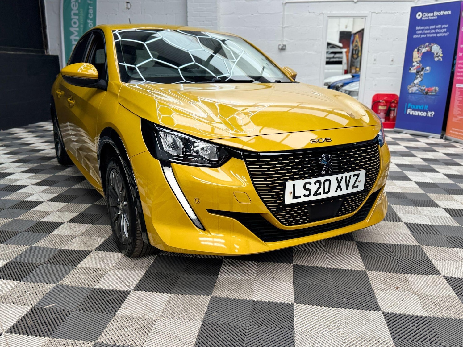 Used Peugeot 208 2020 for sale - 77612288: Photo 6