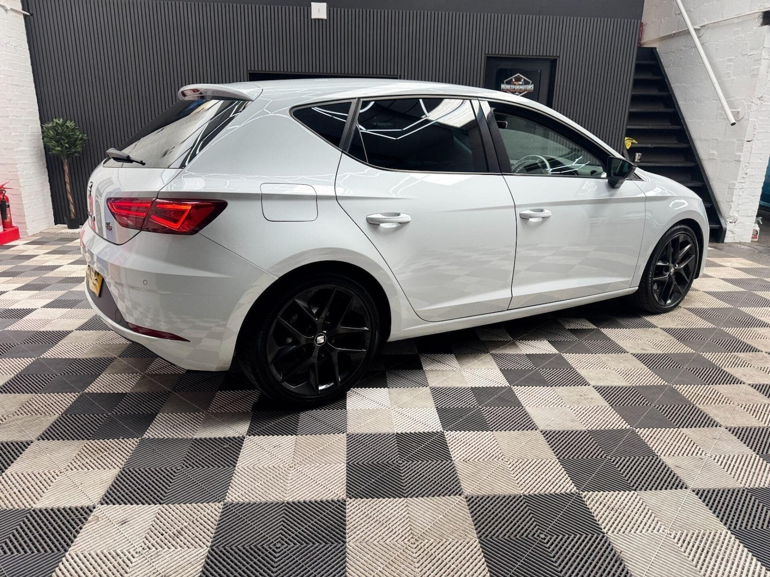 Used SEAT Leon 2018 for sale - 77878043: Photo 21