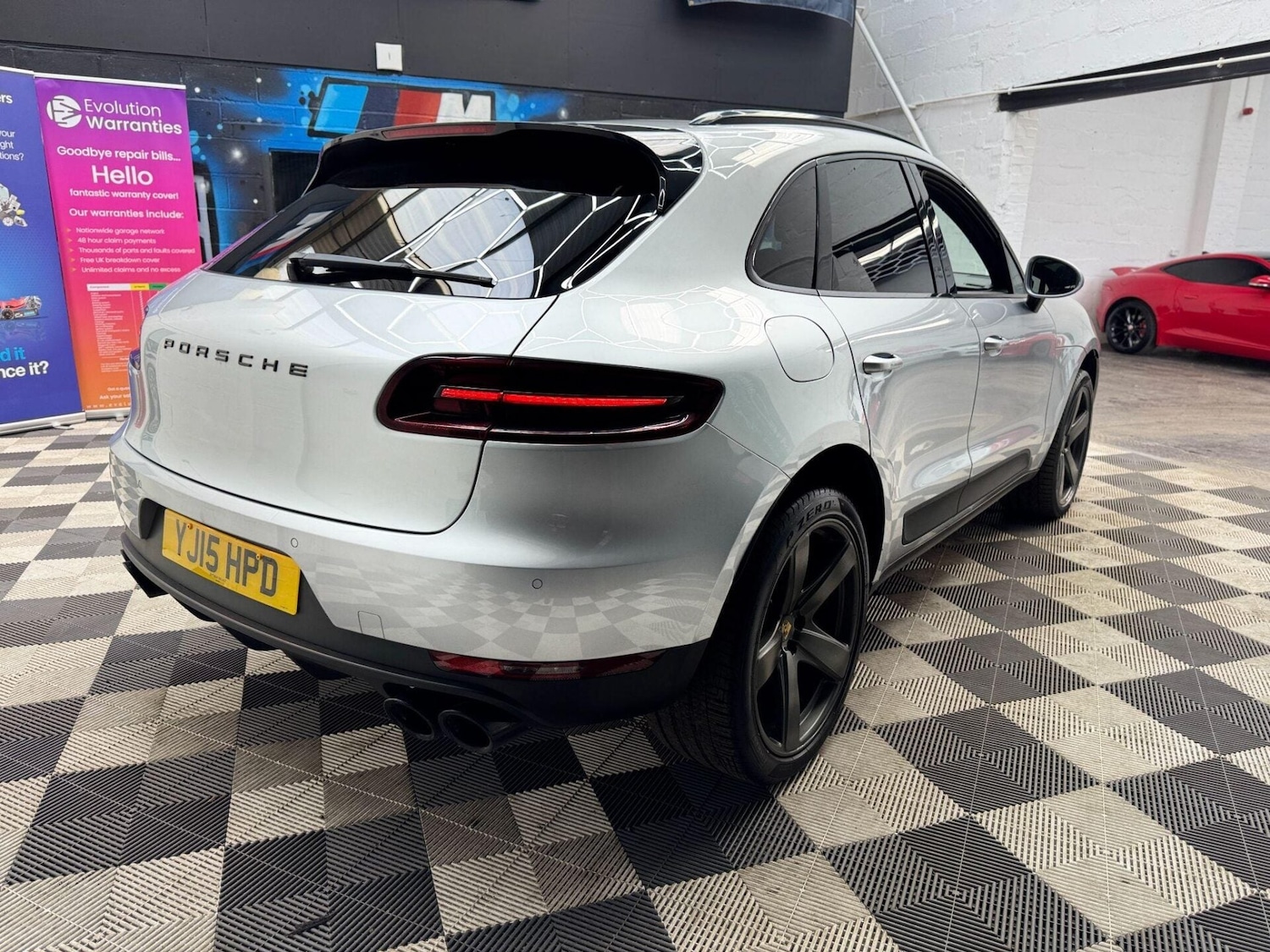 Used Porsche Macan 2015 for sale - 77878019: Photo 22