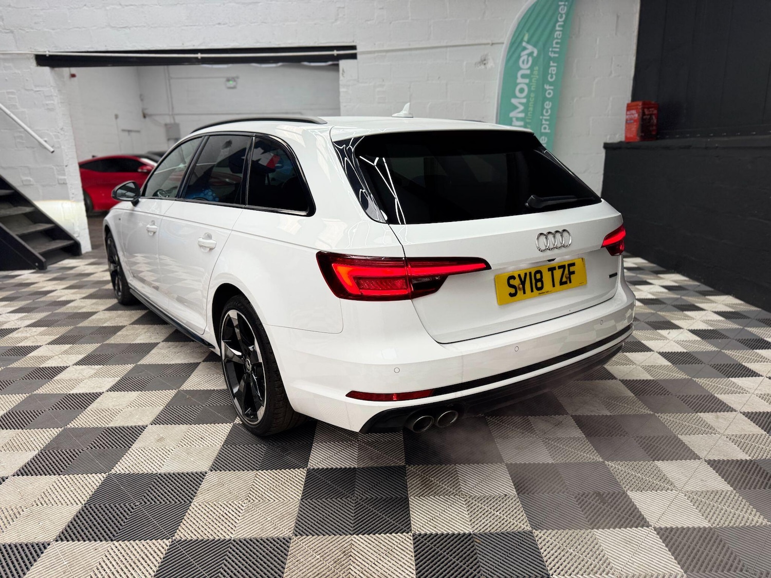 Used Audi A4 Avant for sale - 77611708: Photo 11