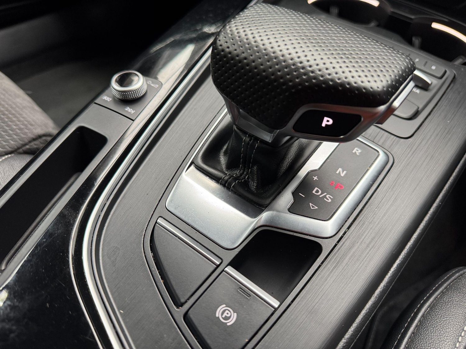 Used Audi A4 Avant for sale - 77611708: Photo 35