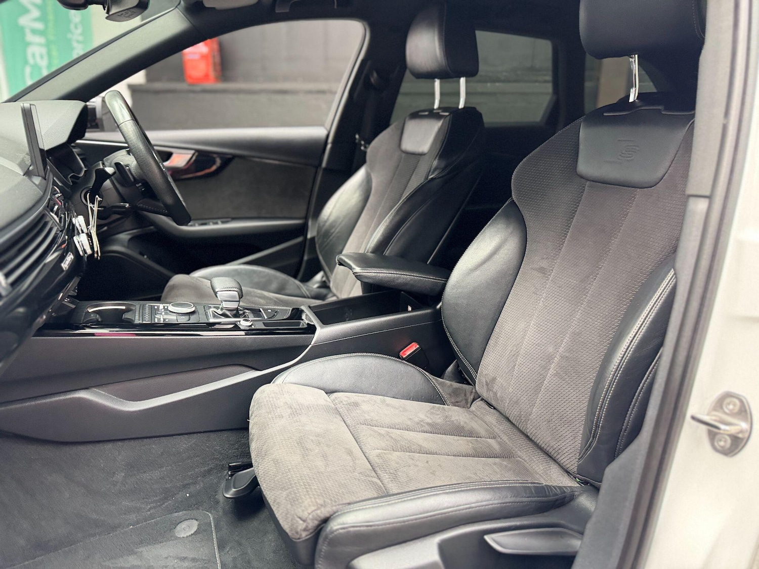 Used Audi A4 Avant for sale - 77611708: Photo 43