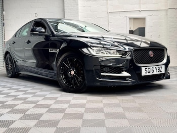 Used Jaguar XE 2016 for sale - 78963154: Photo