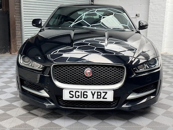 Used Jaguar XE 2016 for sale - 78963154: Photo